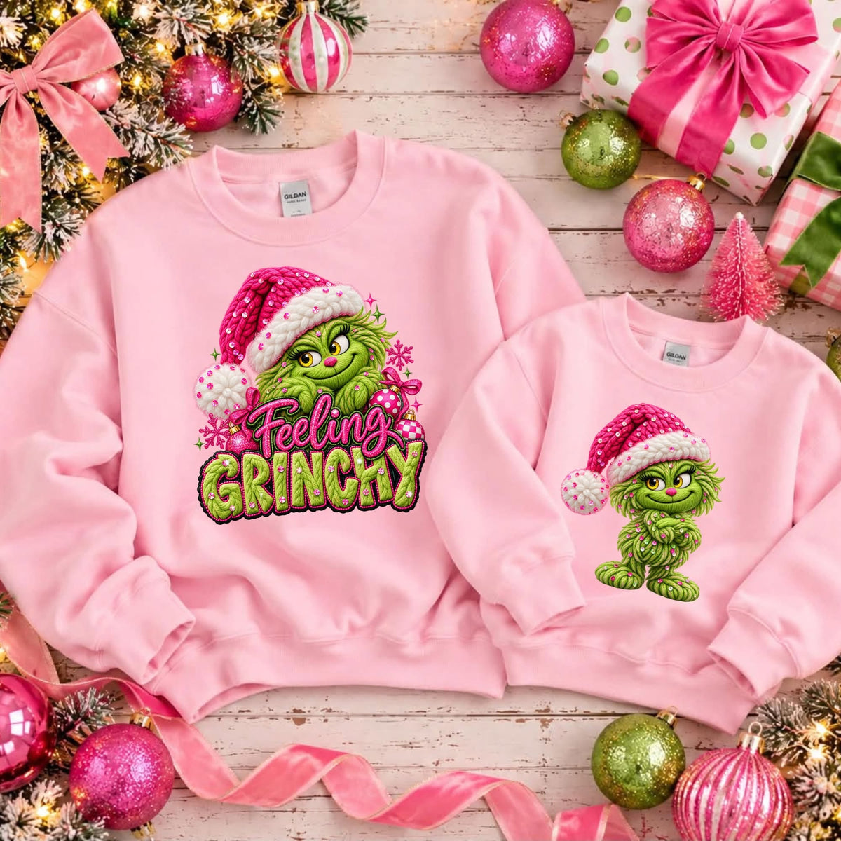 FAUX YARN/ SEQUIN GREEN CUTIE
