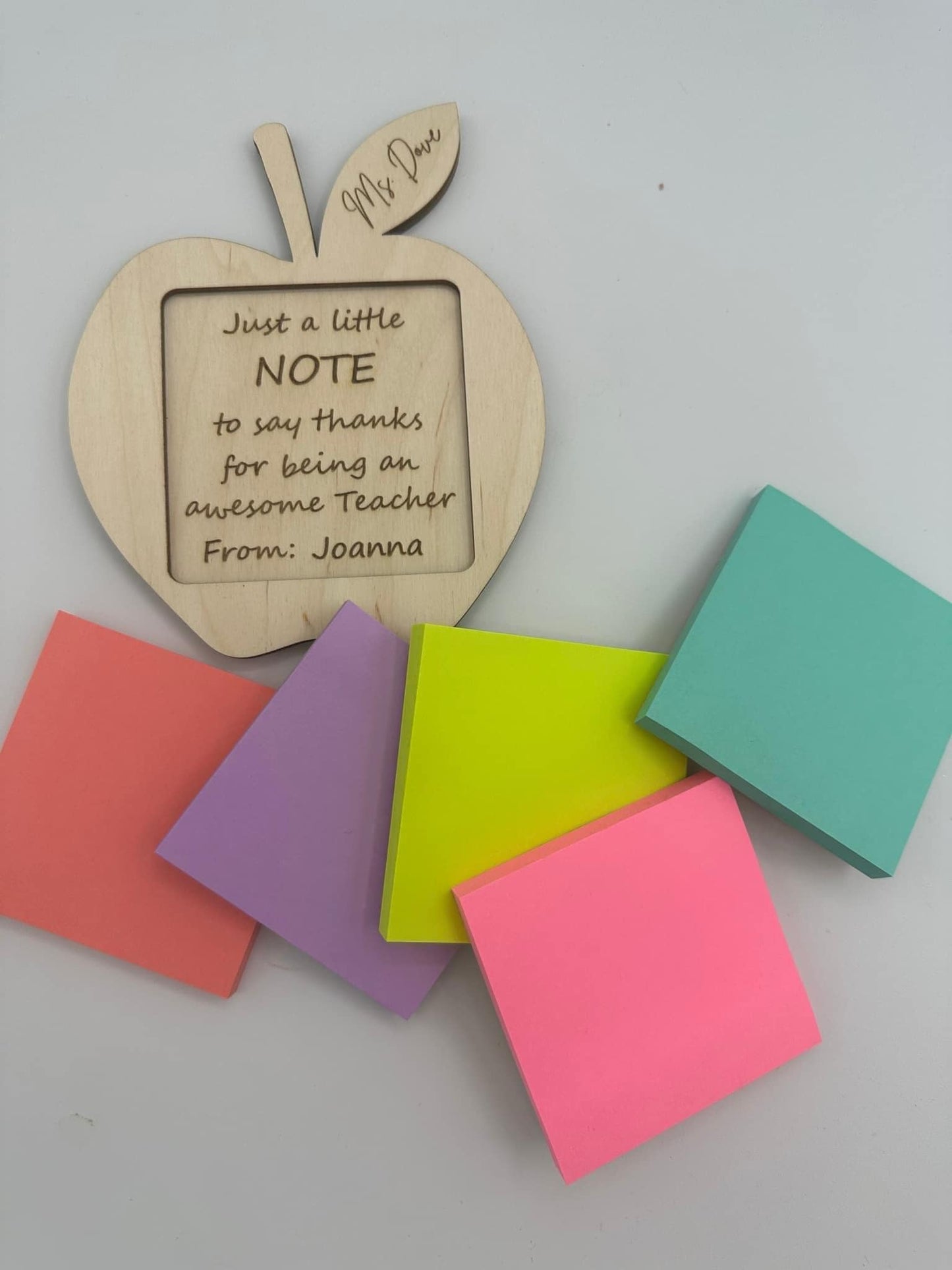 TEACHER APPLE NOTEPAD HOLDER WITH A NOTE PAD