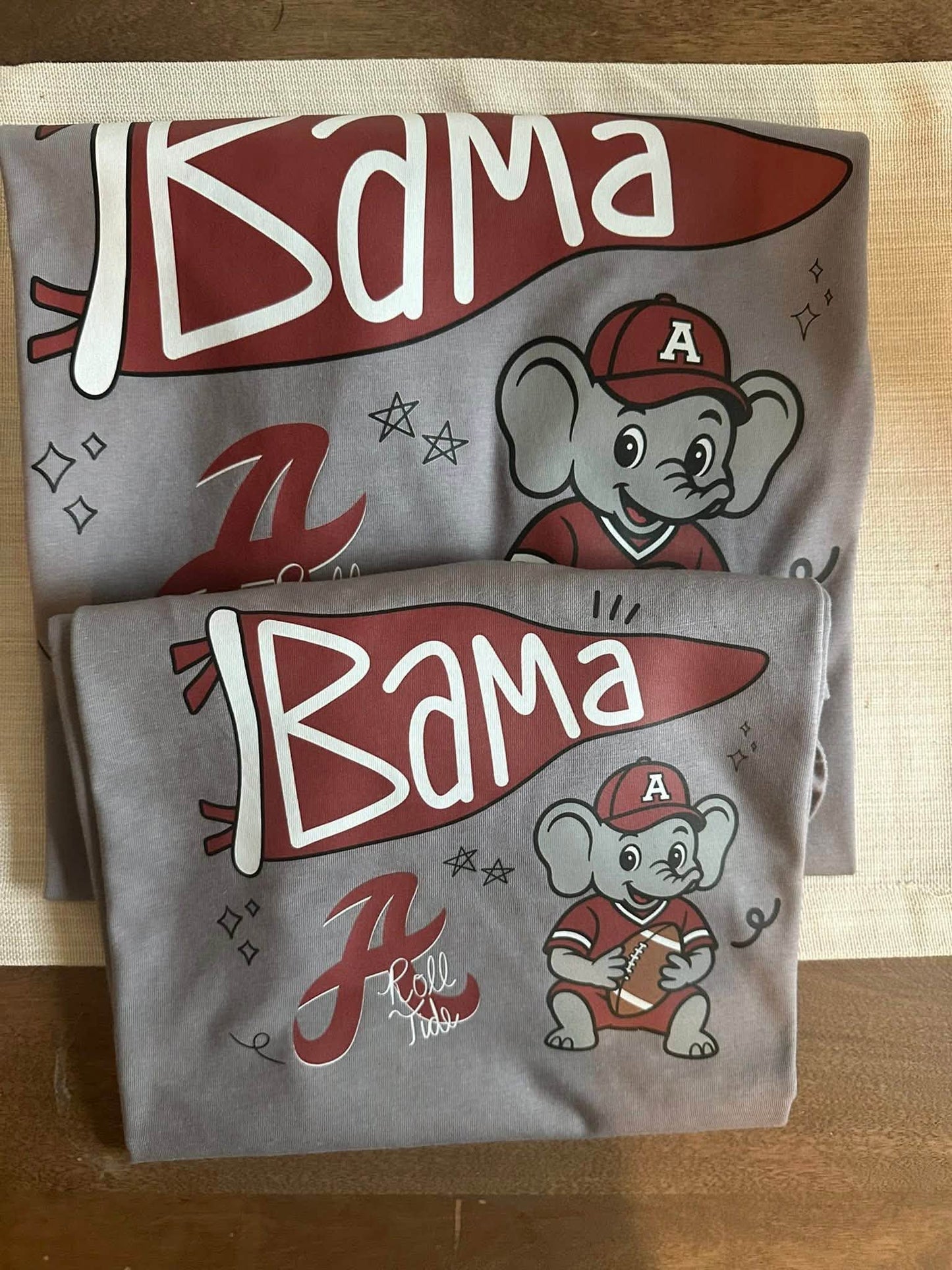 CUTE COLLAGE TEES/SWEATSHIRT