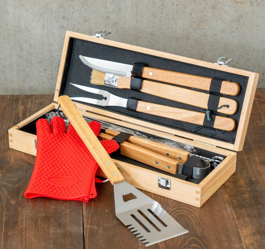 Custom Grilling Set