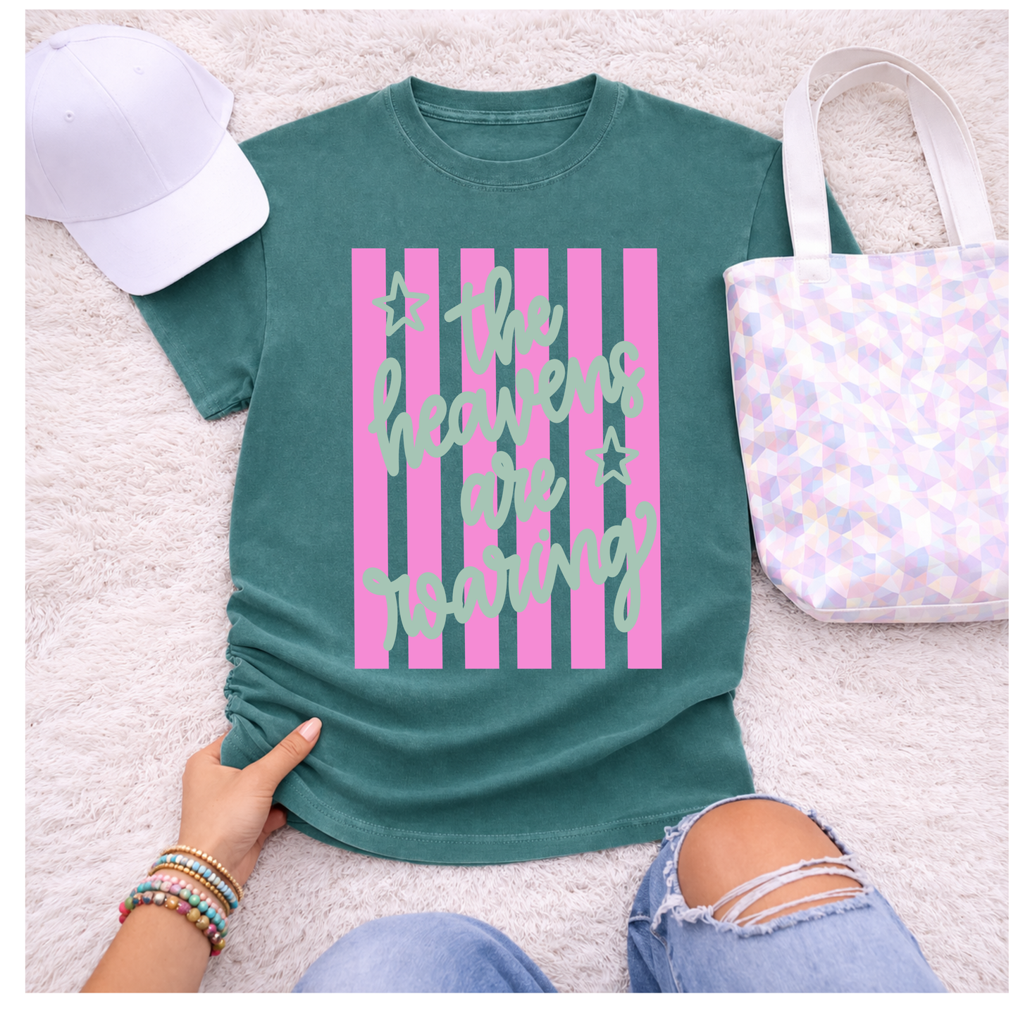 THE HEAVENS ARE ROARING TEE- COMFORT COLOR-   RTS