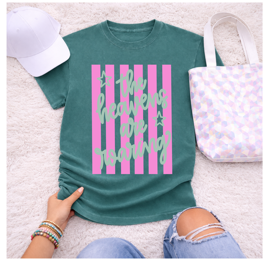 THE HEAVENS ARE ROARING TEE- COMFORT COLOR-   RTS